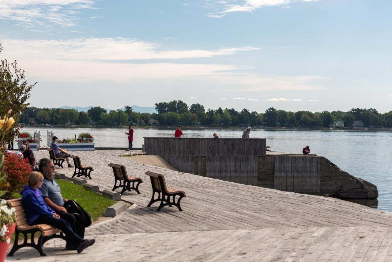 Hotel La Cache Du Lac Champlain Venise-en-Québec Exterior foto